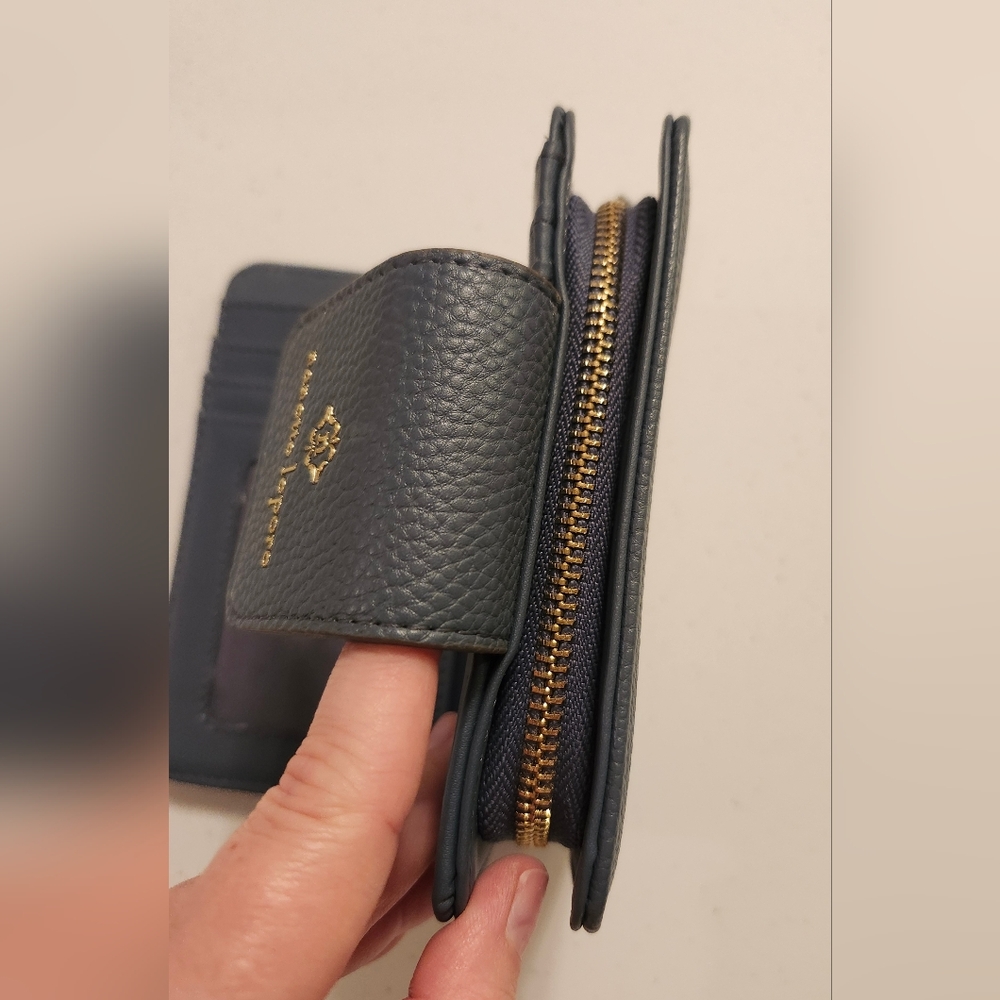 Nanette Lepore NWOT Zip Back Orginizer Wallet Dark Gray - Picture 8 of 9